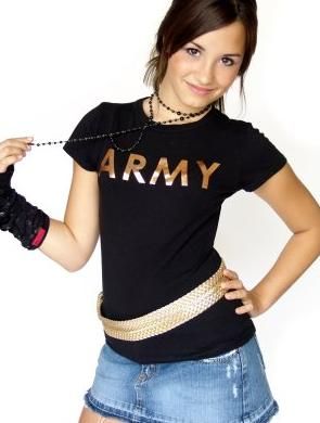 demi-lovato-new-miley-cyrus.jpg