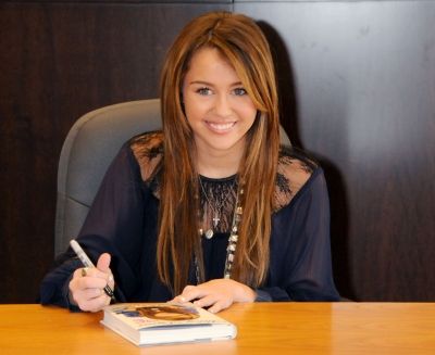 normal_booksigningla_06.jpg