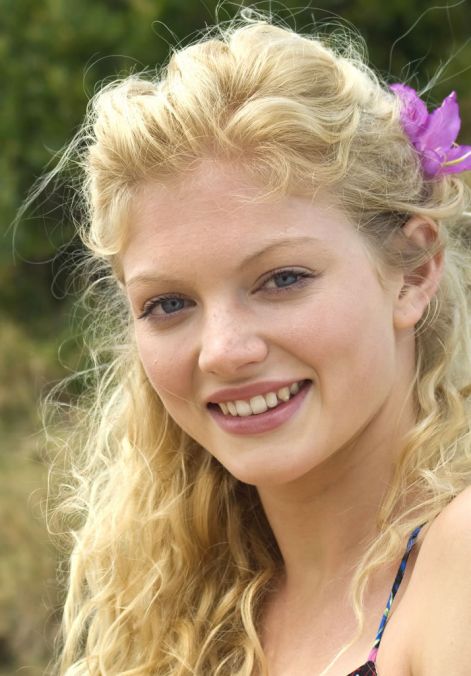 caribe-heine-cariba-heine-1383540-714-1024.jpg